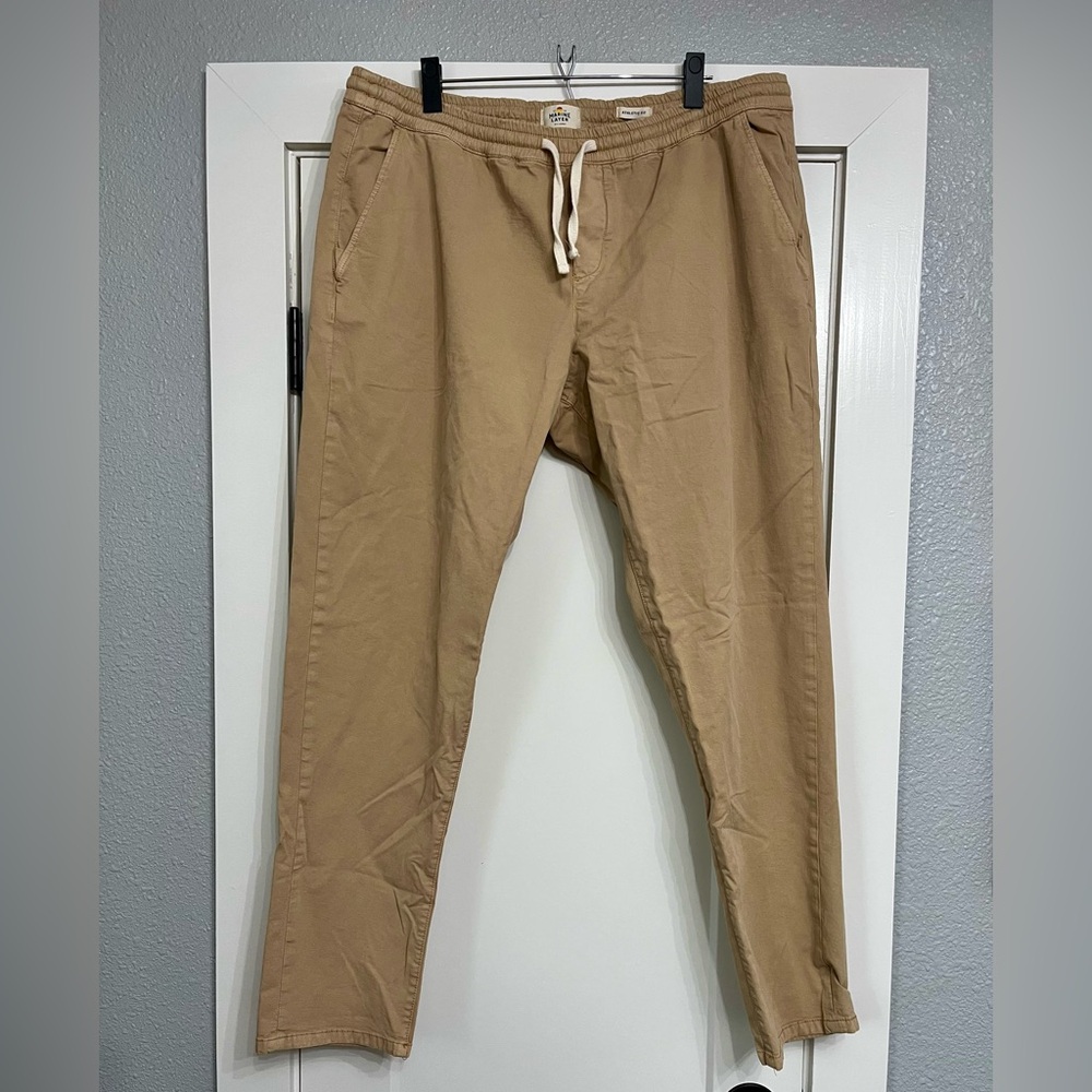 Marine Layer Saturday Athletic Fit Twill Pant